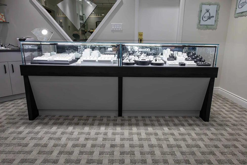 aluminum display cases